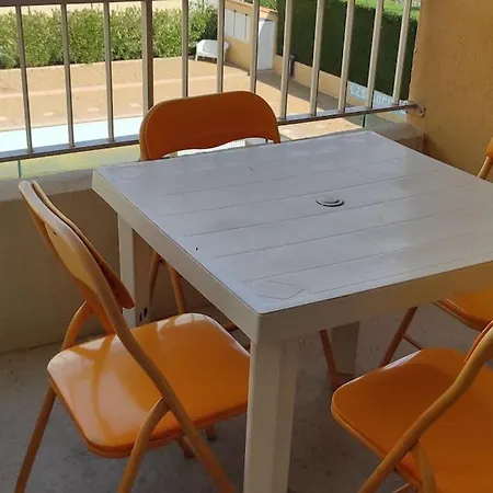 Apartment Petit Appart Sympa Clim Piscine Balcon